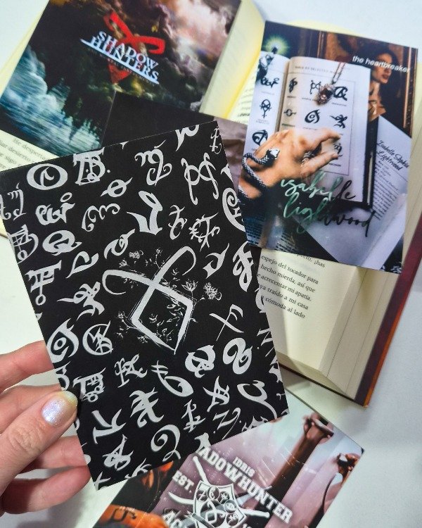 Producto - Skins para kindle - Cazadores de sombra (Packs por 4) - 0