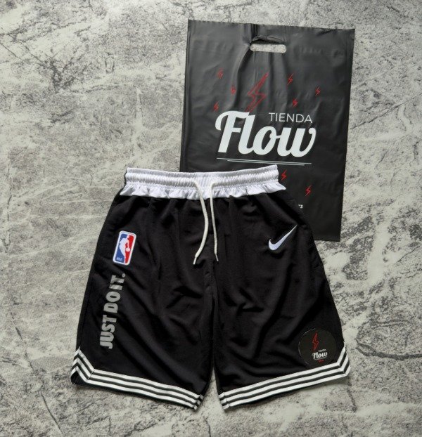 Producto - Short Nike NBA Negro