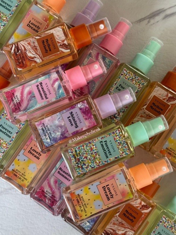 Producto - BODY SPLASH 60 ML DISEÑADORES SIN GLITTER - V.V. LOVE  - CAJA DE 36 UNIDADES