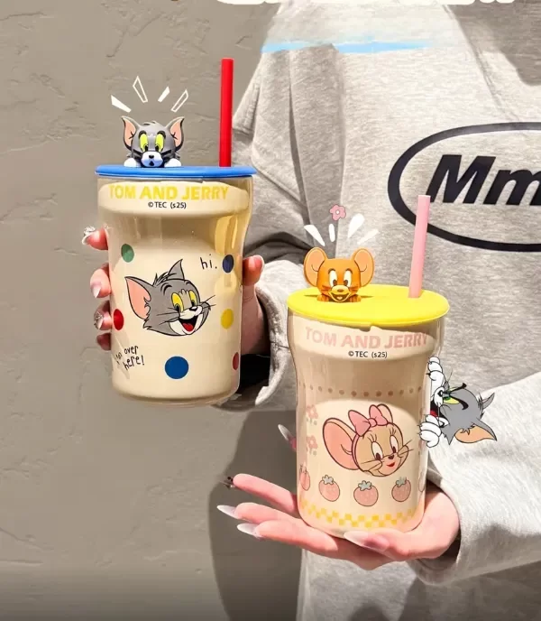 Producto - VASO DE CERAMICA C/SORBETE TOM Y JERRY