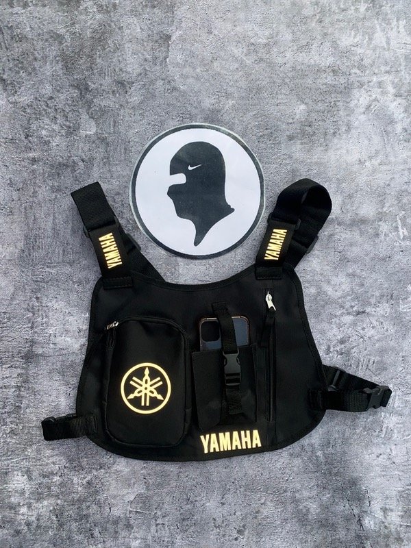 Producto - Pechera yamaha Para moto o bici