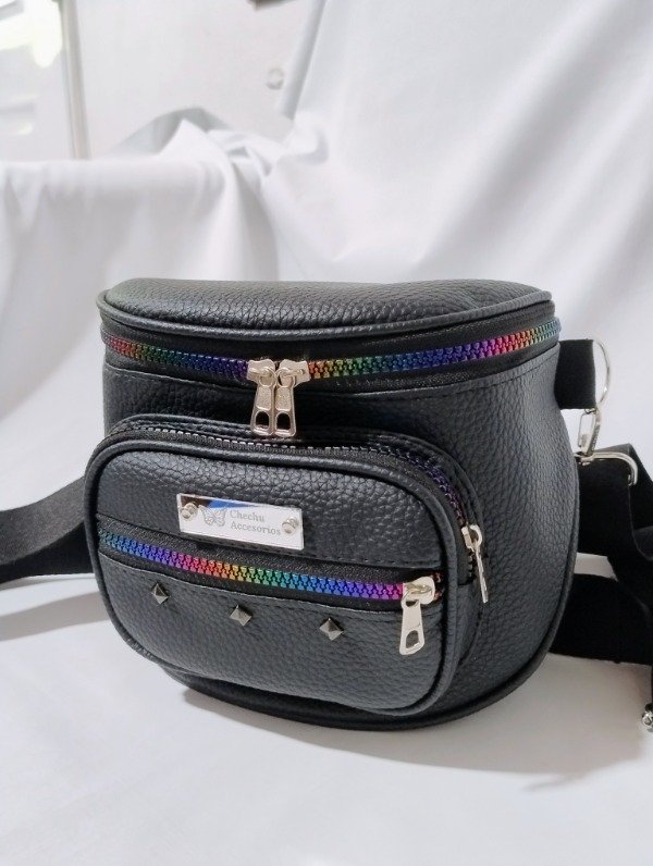 Producto - Bandolera Riñonera Lara Negra