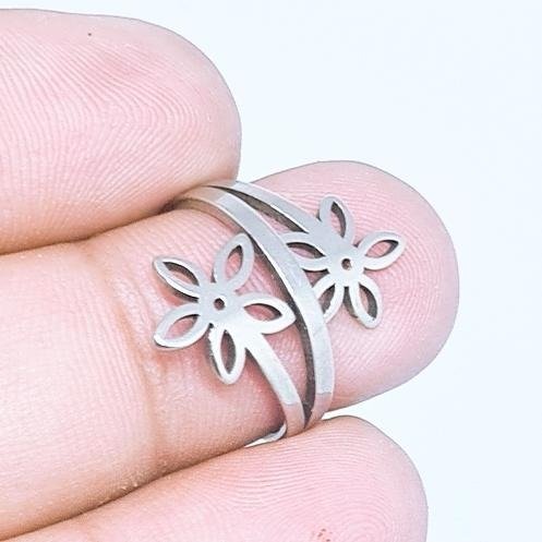 Producto - Anillo flooor talle16