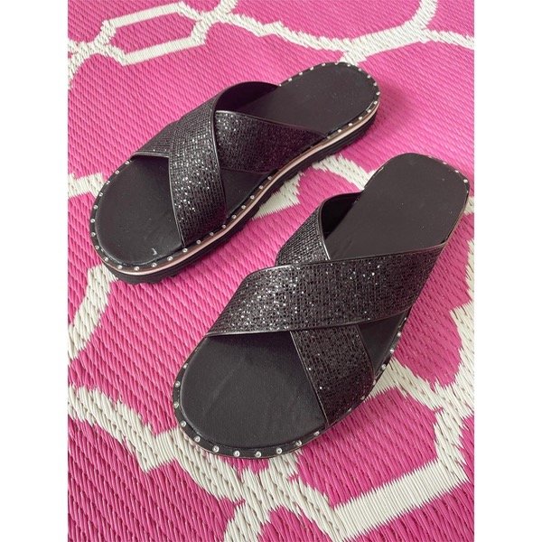 Producto - Chanclas Negro Brillo
