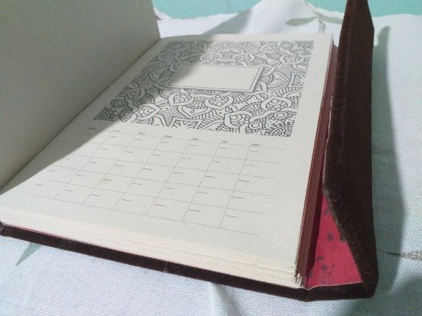 Producto - Agenda gamuzada con solapa