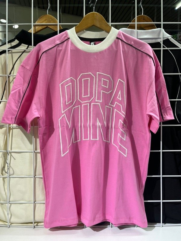 Producto - REMERA DOPAMINE ROSES BORDADA OVER