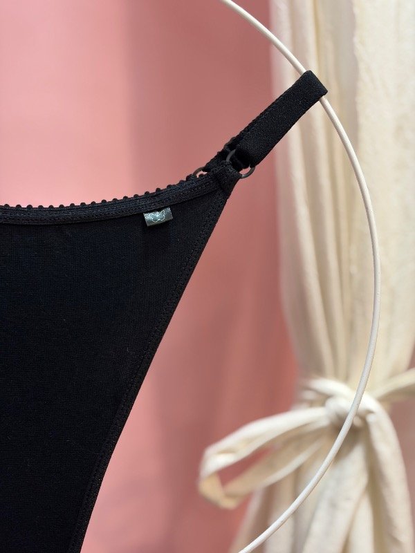Producto - Regulable GRETA (total black) - 6