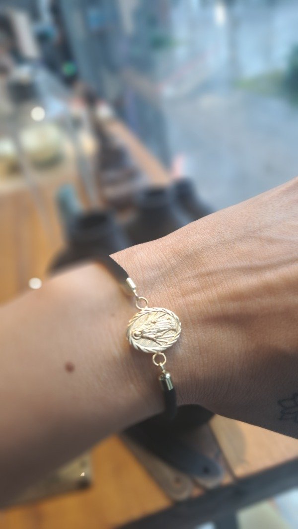 Producto - Pulsera bañada en oro regulable Virgencita