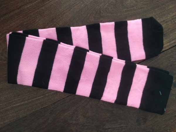 Producto - Bucanera rayada negra y rosa líneas anchas