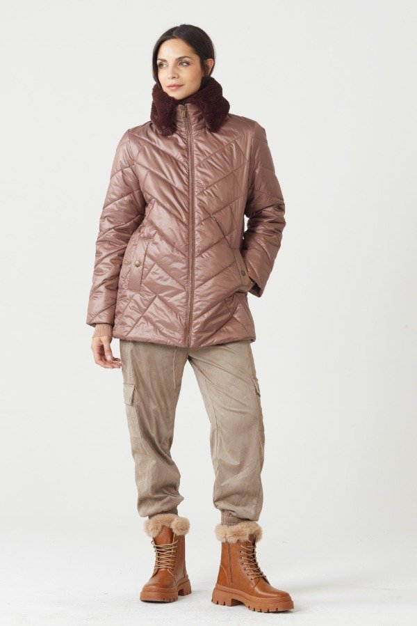 Producto - Campera Matelaseada Semientallada Wine