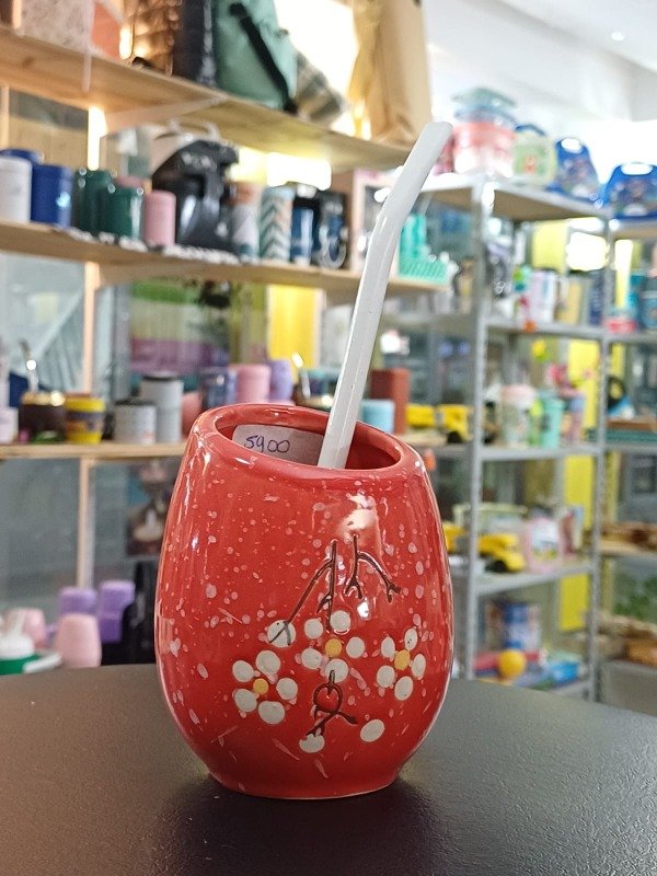 Producto - Mate cerámica FLORES rojo