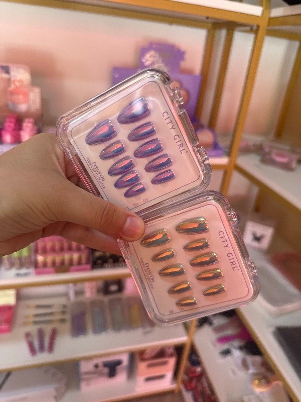 Producto - Uñas press on City Girl