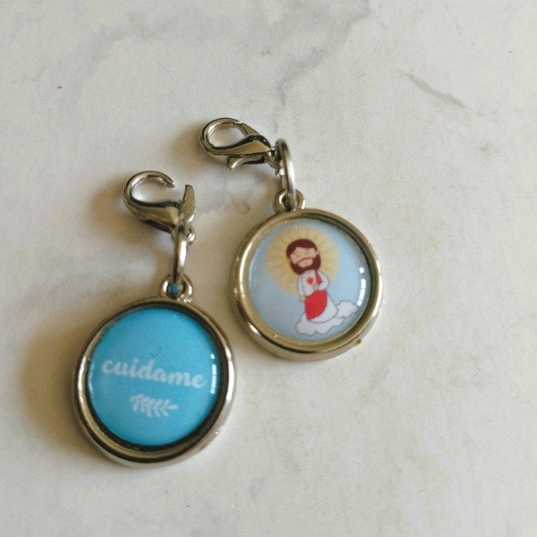 Producto - 10 Medallitas para colgar - Sagrado Corazón de Jesús