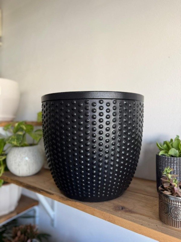 Producto - Maceta rotomoldeo con textura