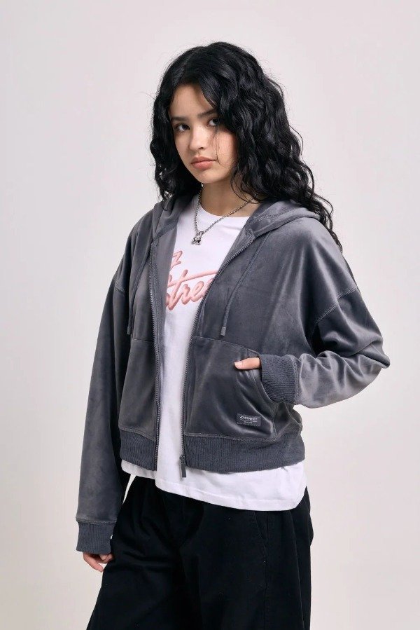 Producto - Campera Cute gris 47 street