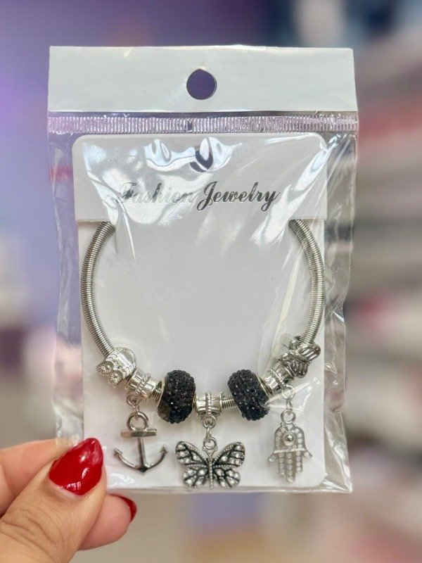 Producto - Pulsera mariposa, ancla y mano de fatima