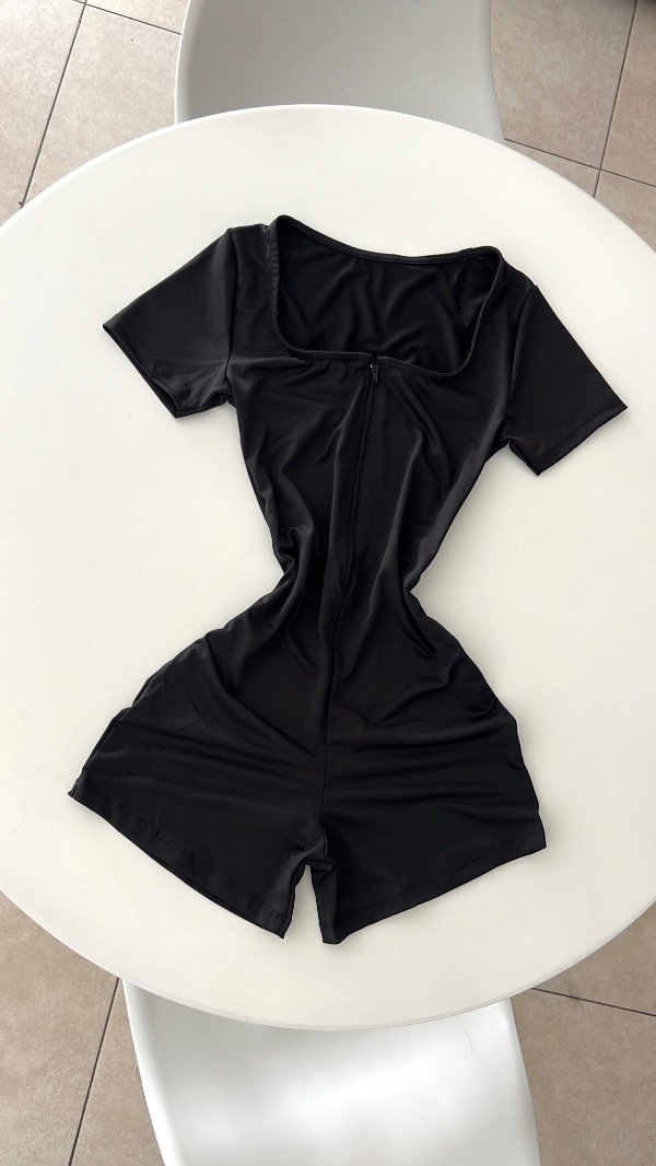 Producto - CATSUIT CIERRE