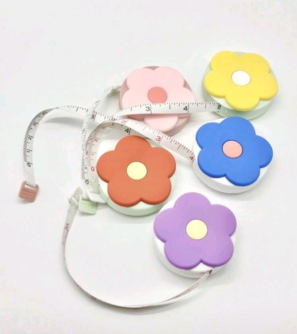 Producto - Centímetro retráctil flor