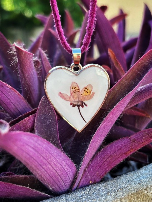 Producto - Dije Ciruelo Corazón plateado