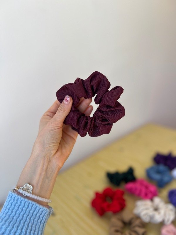 Producto - Scrunchie trópical bordó - 0