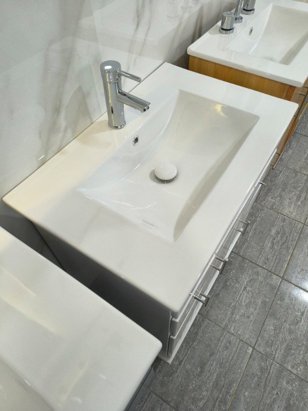 Producto - VANITORY TRAFUL 70CM CON BACHA DE LOZA - 8