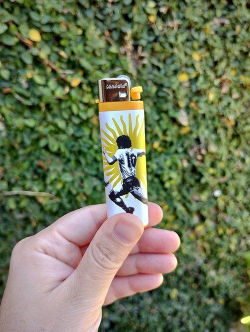 Producto - Encendedor Maradona