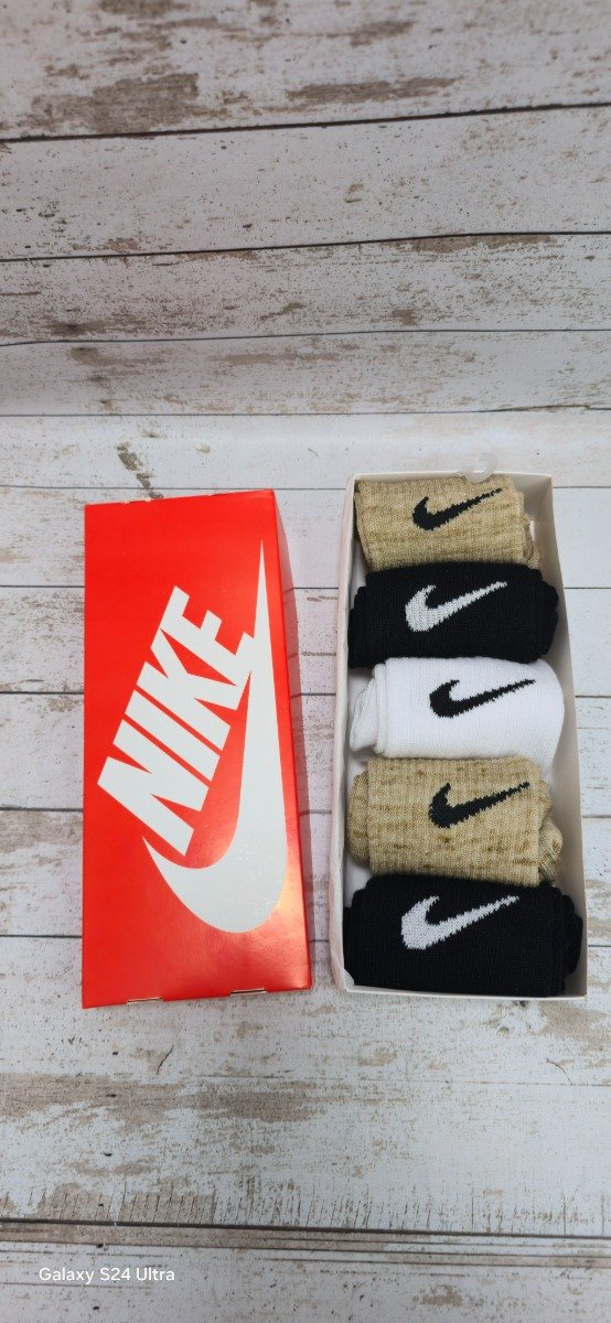 Producto - Caja de 5 pares de medias nike modelo 1