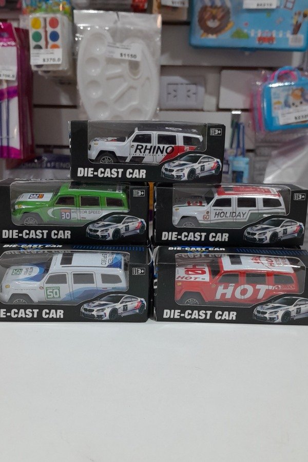 Producto - AUTITO EN CAJA DIE CAST