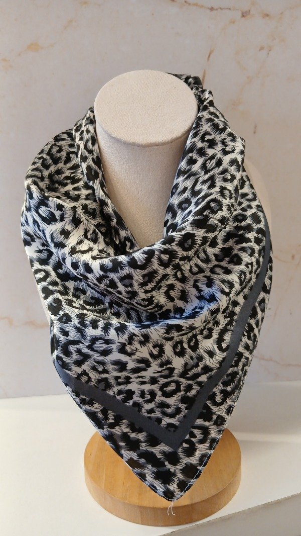 Producto - Pañuelo print