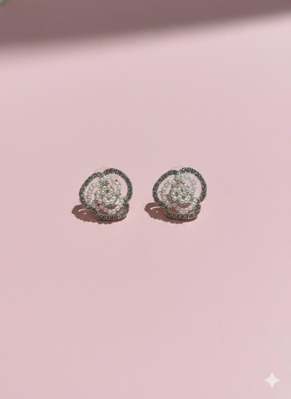 Producto - Aros Flor con perlas