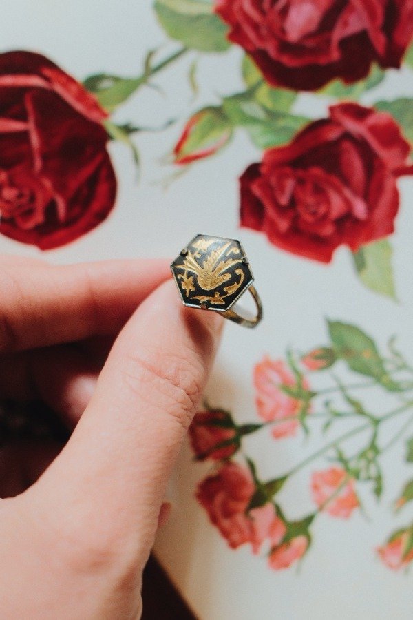 Producto - Anillo Gorrión
