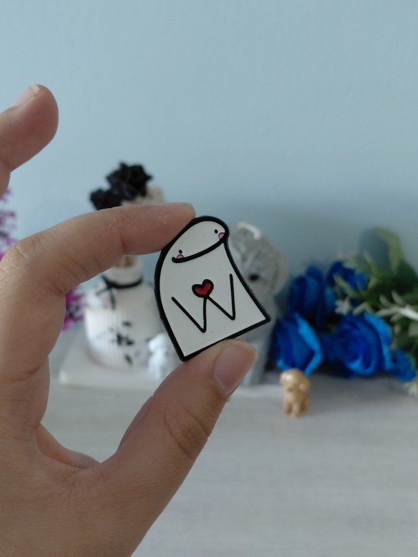 Producto - Pin metalizado - Flork #0251