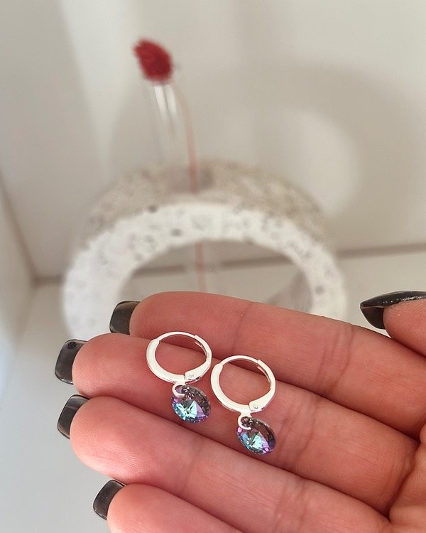 Producto - Argollas con dije circulo swarovski