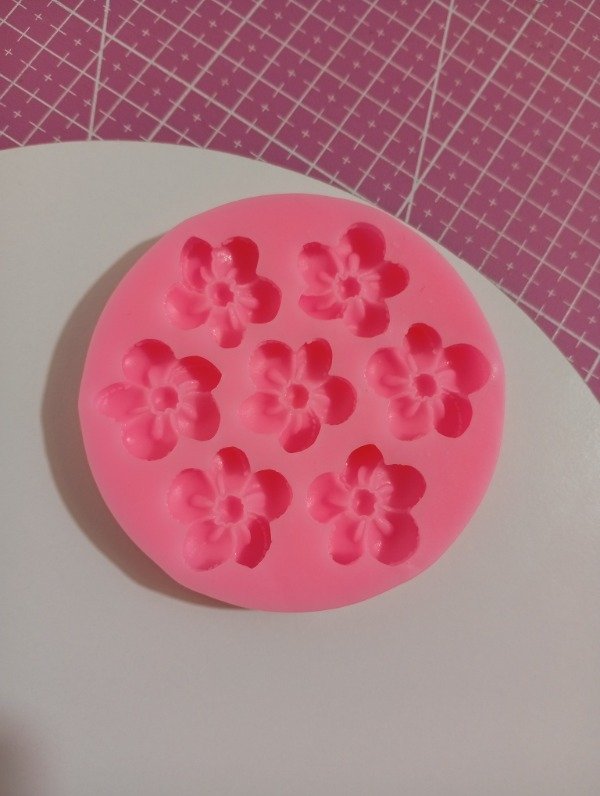Producto - Molde de silicona 5 flores gorditas