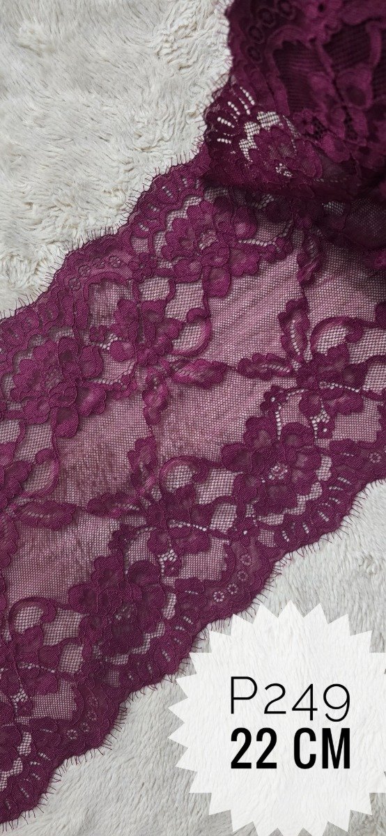 Producto - P249 PUNTILLA BORDO CON PELITOS 22 cm