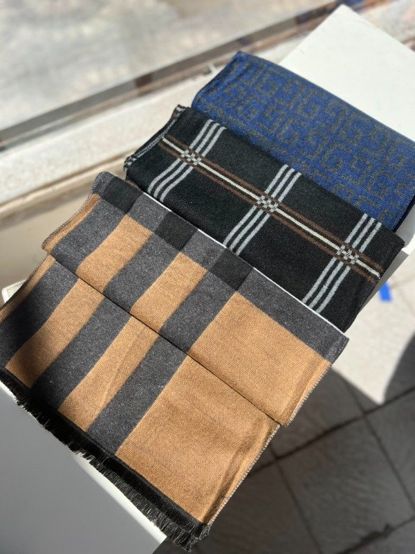 Producto - BUFANDA CUADRILLE