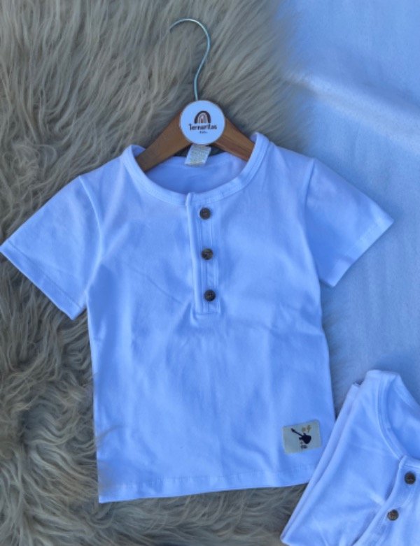 Producto - Remera chomba blanca