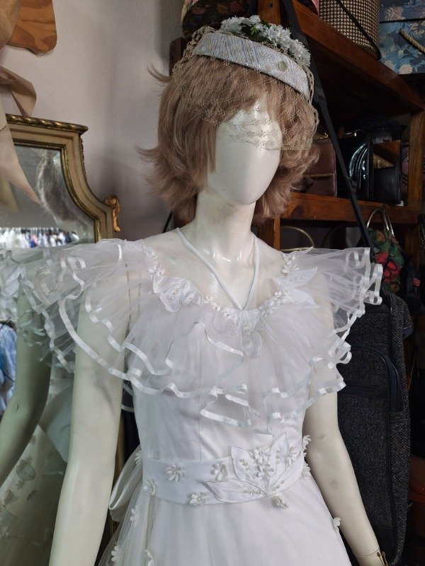 Producto - Vestido de Novia tul volados en capas con apliques - 2