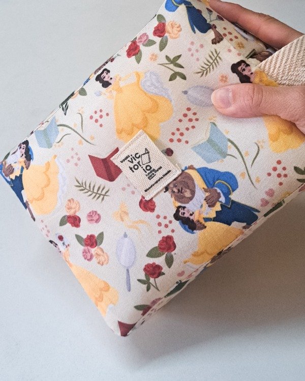 Producto - Neceser Porta Libros Bella IMPERMEABLE