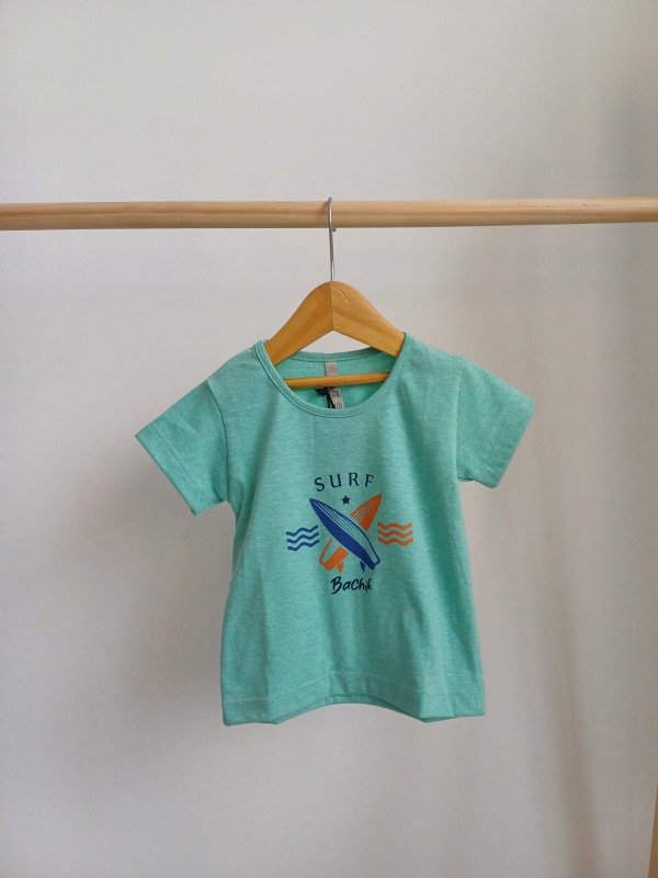 Producto - Remera surf green