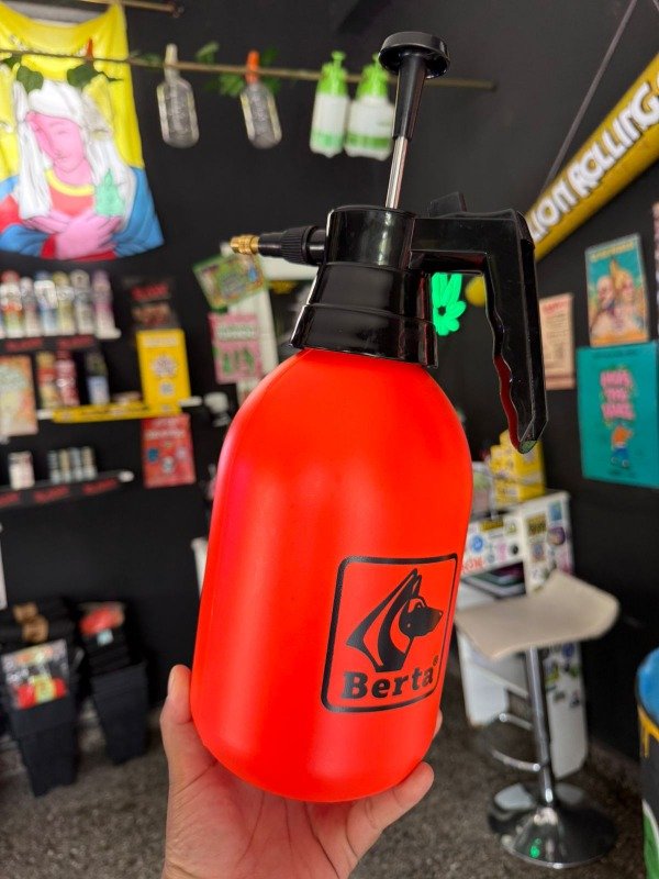 Producto - BERTA PULVERIZADOR 2L - RIEGO A PRESION