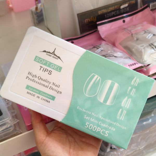 Producto - Tips cuadrados cortos caja x500 pcs París Night