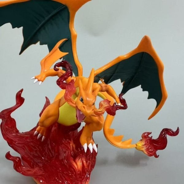 Producto - Figura POKEMON Mega Charizard Y 20CM con luz en caja - 0
