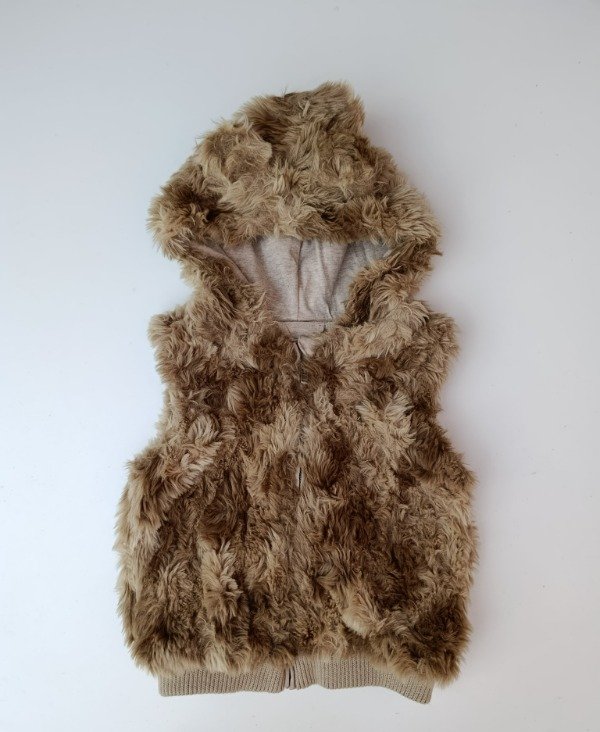 Producto - CHALECO DE PIEL MARCA HYM TALLE 7