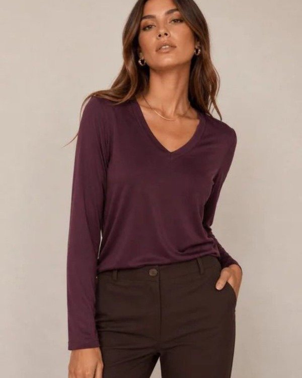 Producto - REMERA MANGAS LARGAS ESCOTE V TELA MODAL SOFT