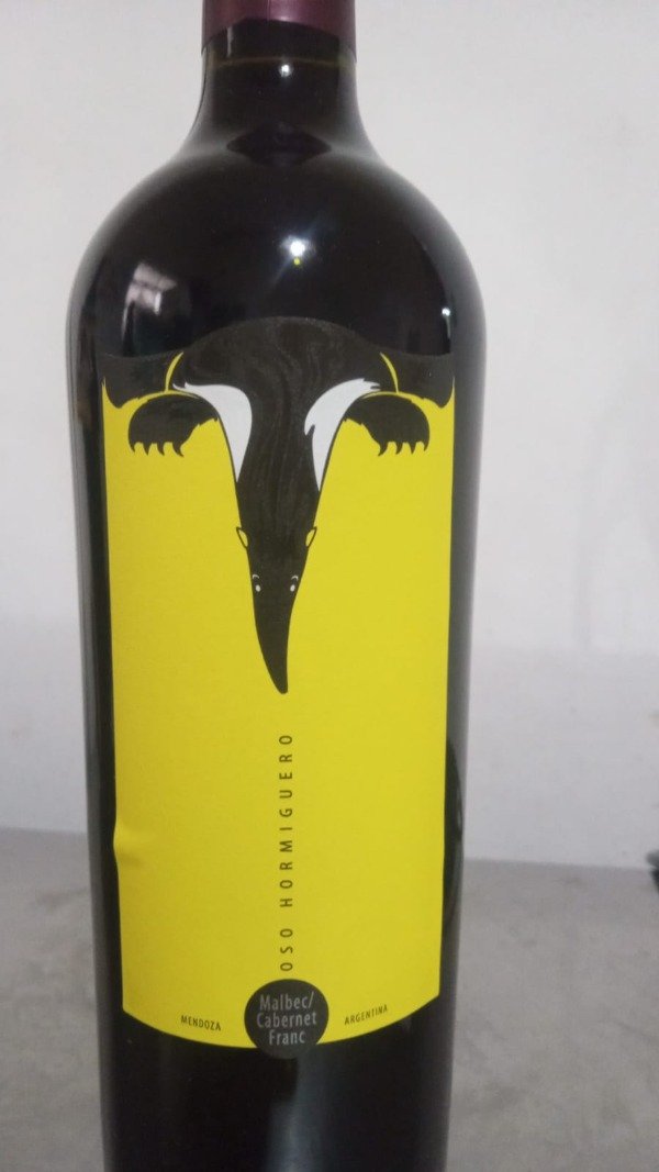 Producto - Oso hormiguero malbec cabernet franc
