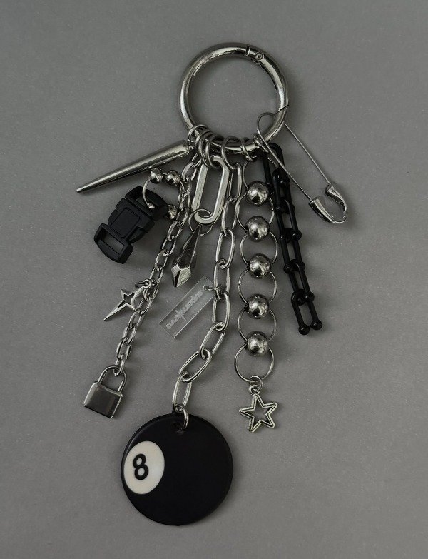 Producto - Llavero "8 Ball"