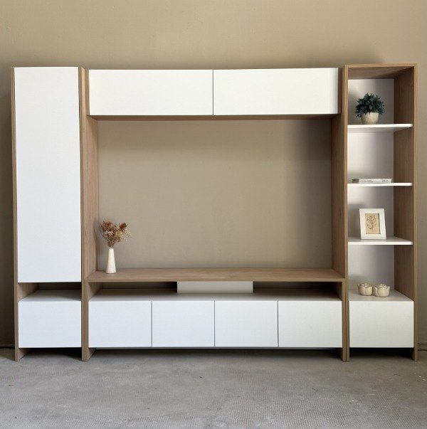 Producto - Rack + Colgante + Vertical cerrado + Biblioteca