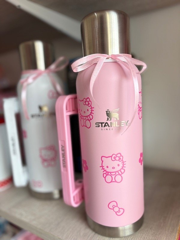 Producto - Termo Hello Kitty Acero 1.3  litro