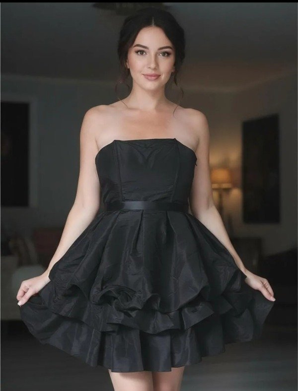Producto - Vestido clásico negro  con volados - 2
